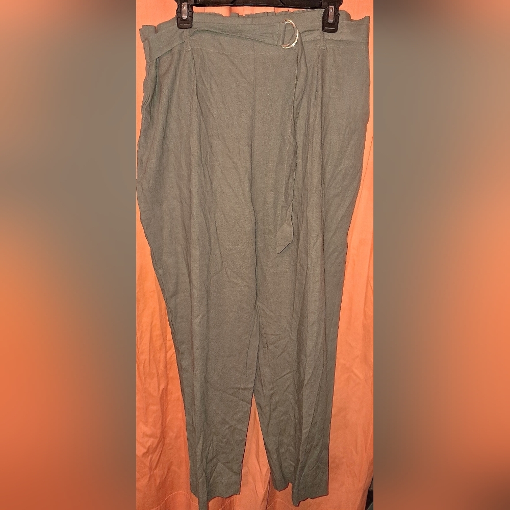 Anne Klein Pants, side pockets